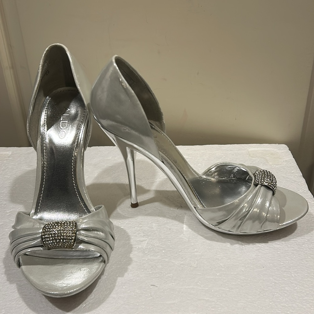 Aldo Silver Rhinestone High Heels shoes Open Toe Stilettos pumps size 8.5 (39)